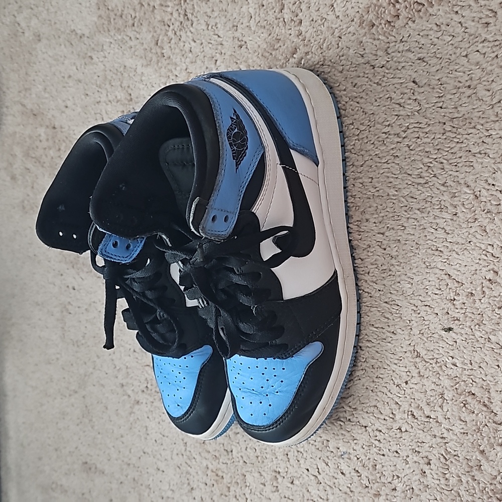 Jordan 1 retro High OG "unc toe"